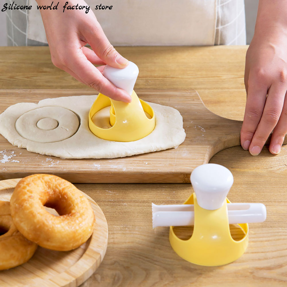 Donut Mold Silicone - Stampo in Silicone per Dolci, Pane,