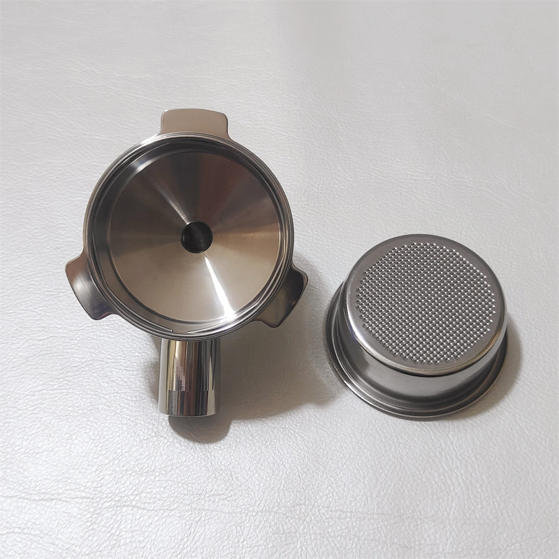 Testa del portafiltro a doppio - Breville Espresso Barista Express recensione e prezzo